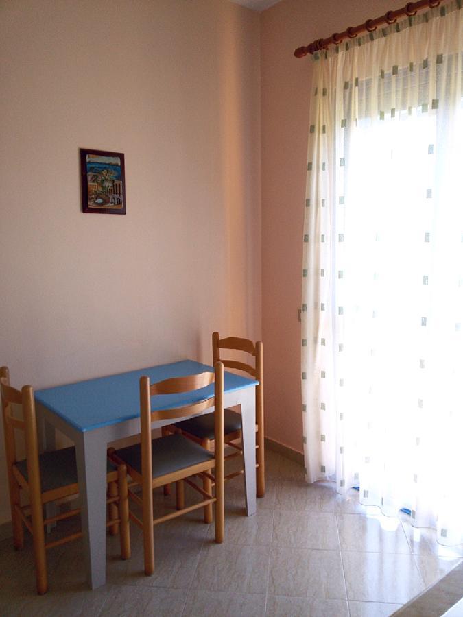 Eleart Aparthotel Голем Екстериор снимка